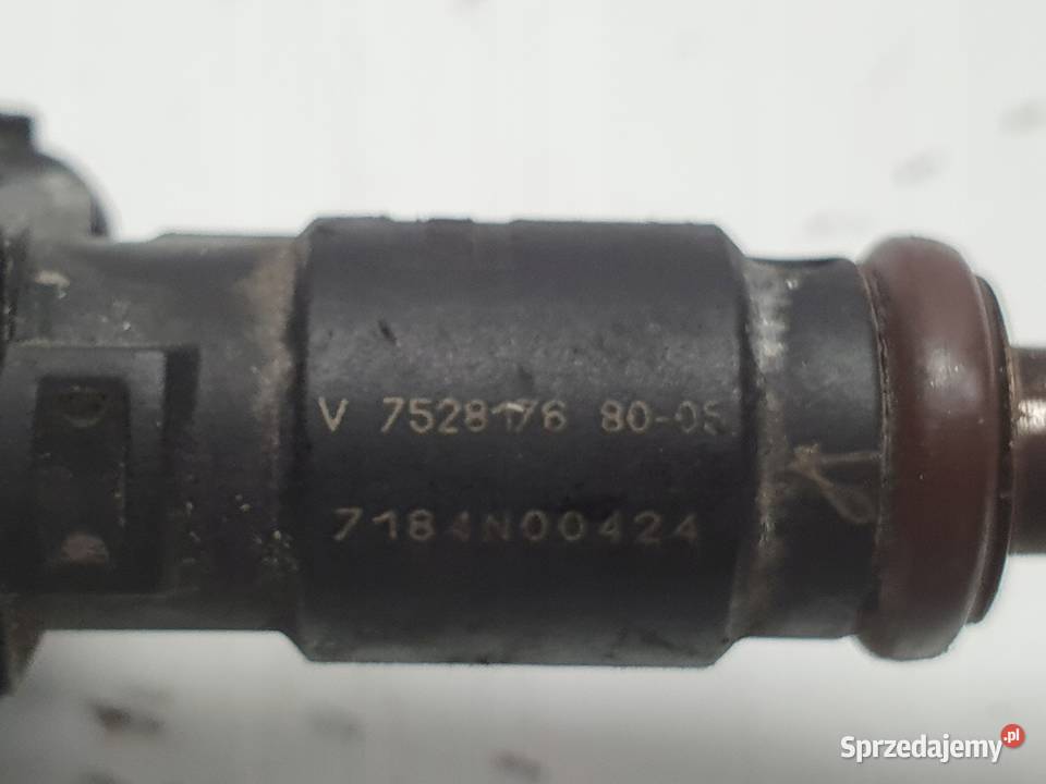 Mini Cooper R56 16 16V VTi WTRYSKIWACZ wtrysk