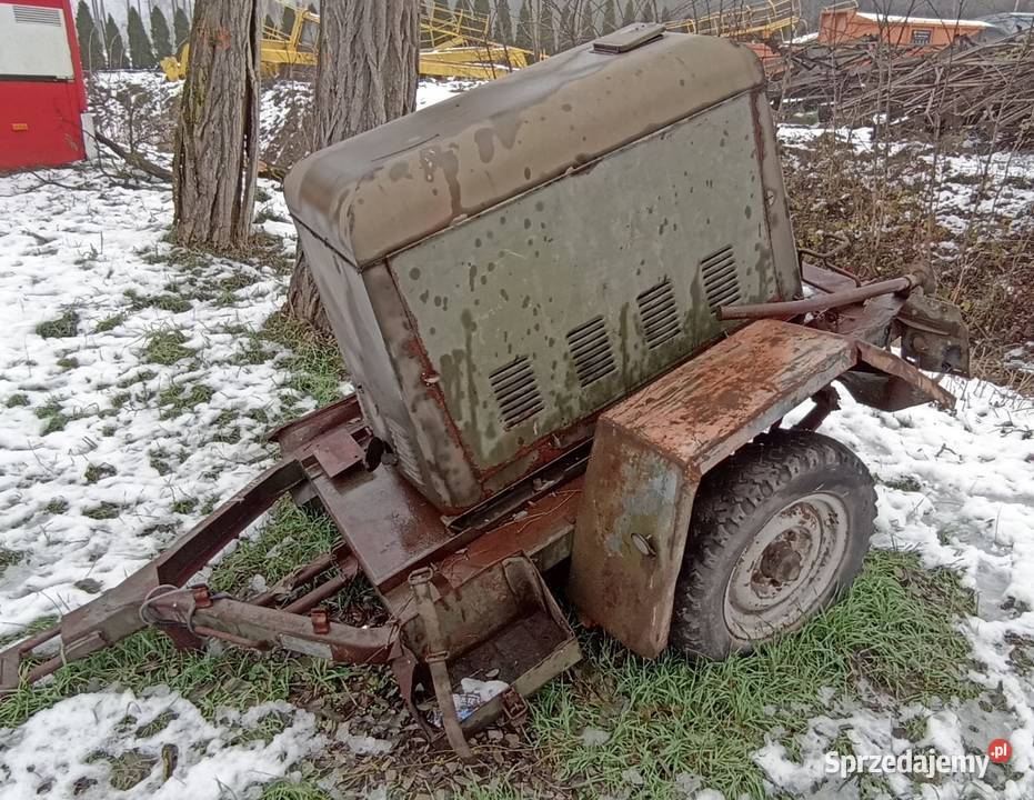 Agregat prądotwórczy Karlema 4 KW na przyczepie Bronisław sprzedam