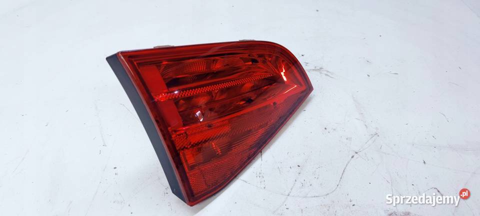 LAMPA LEWY TYŁ W KLAPĘ AUDI A4 B8 KOMBI Przystajń