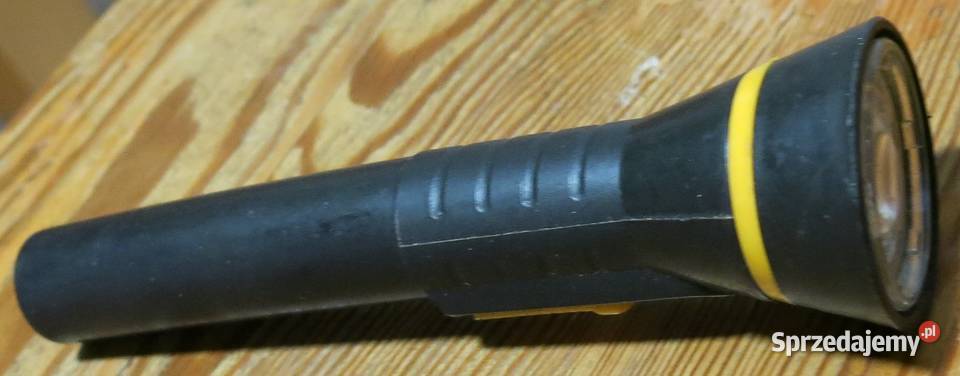 Latarka mała chyba ledowa 14 długości z czarnego Kraków