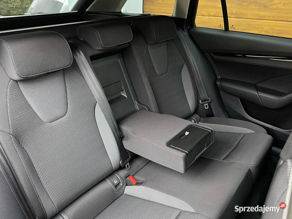 koda Octavia serwis ASO nawigacja IV 2020 Rydułtowy sprzedam