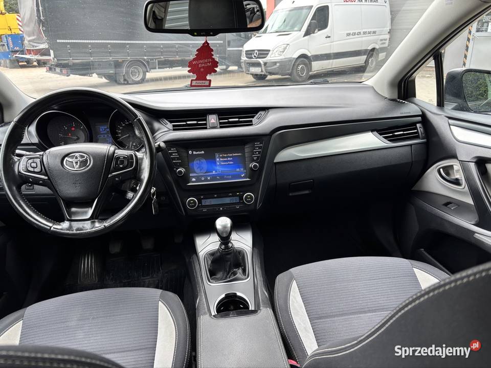 Toyota avensis 20 d4d stan elektryczne lusterka
