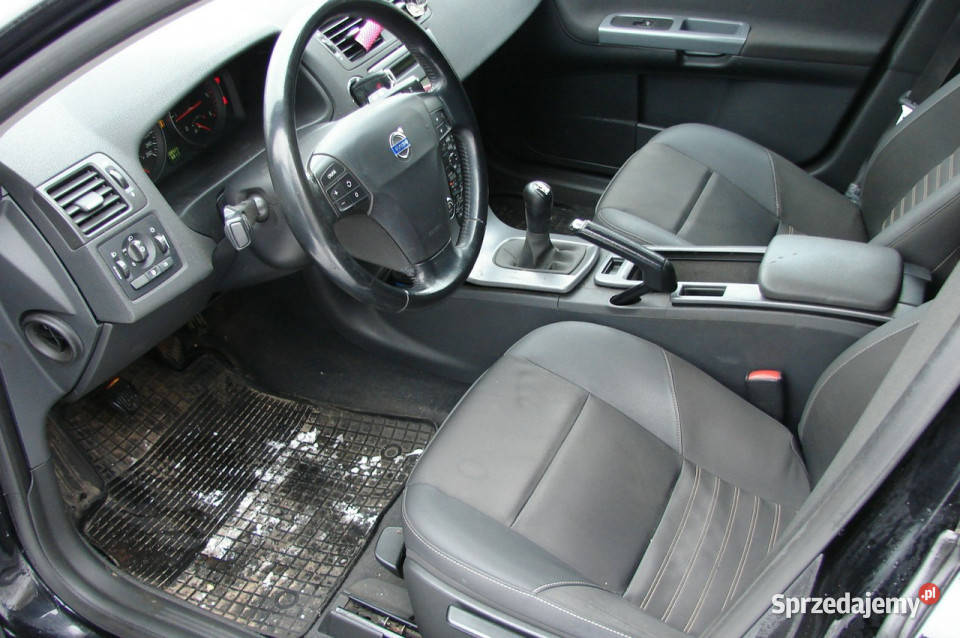 Volvo V50 16 D 116 Bogata Wersja II 2007 garażowany Piła