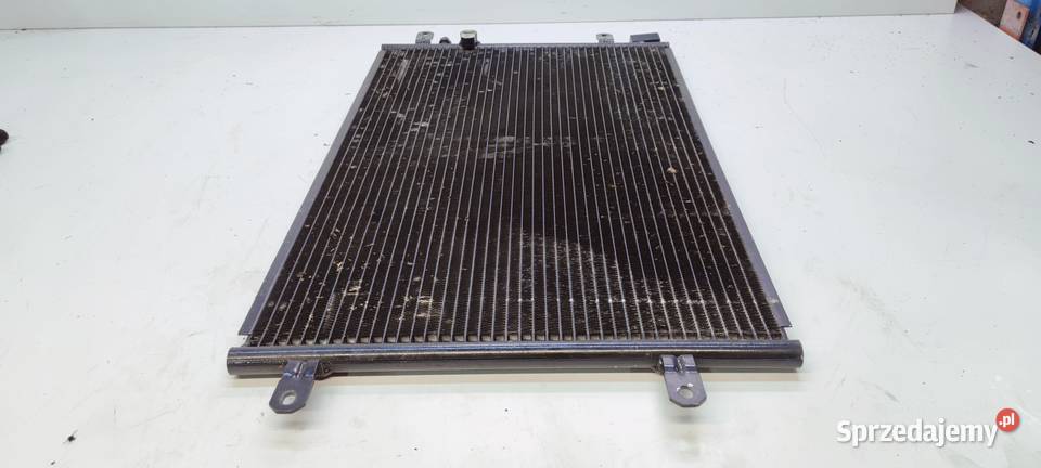 CHŁODNICA KLIMATYZACJI AUDI A6 C6 4F0260401 Klimatyzacja Przystajń