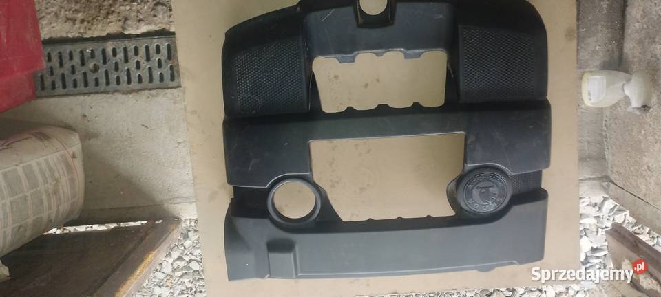 Pokrywa silnika skoda octavia ll 16 benzyna opolskie Biała