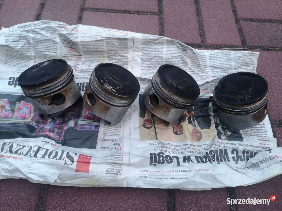 Tłoki z garbem Fiat Dohc 20 132 131 Mirafiori