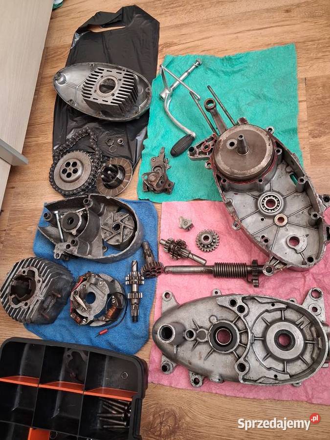 Silnik ogar 200jawka silnik 223 Silniki łódzkie sprzedam