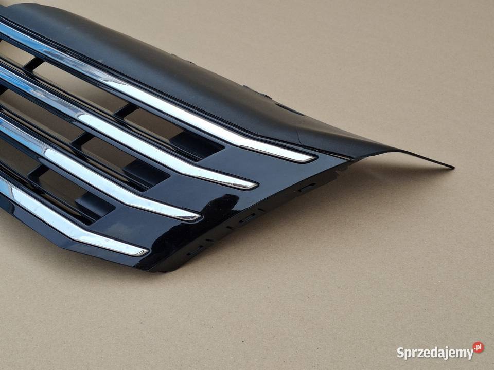 VW PASSAT B7 GRILL ATRAPA CHŁODNICY CHROM Bieleń