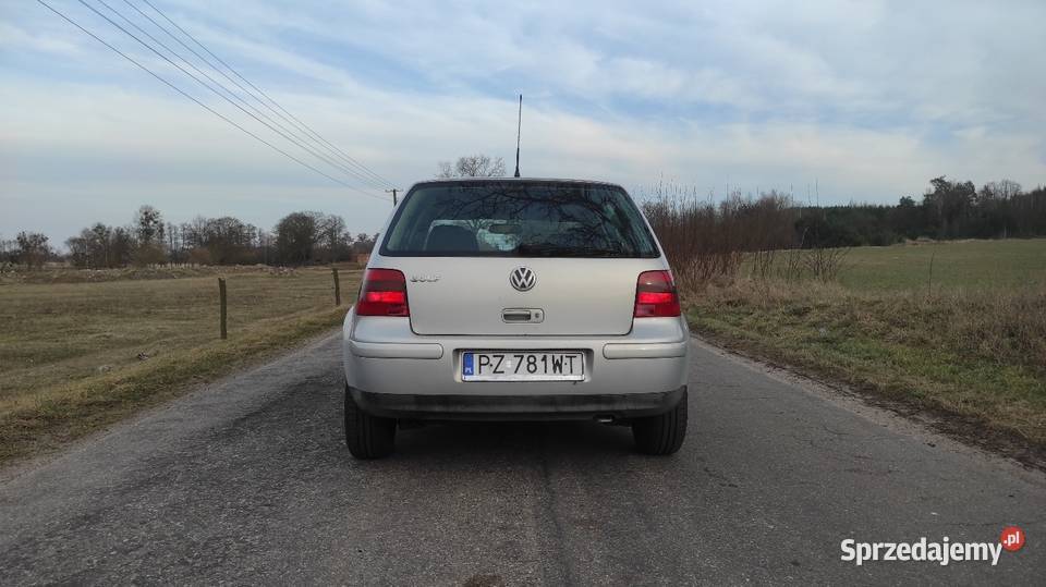 Volkswagen Golf 16 z gazem Chodzież