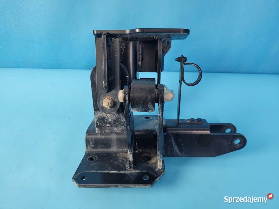 DEUTZFAHR 6130 TTV WSPORNIK ZAWIESZENIA KABINY