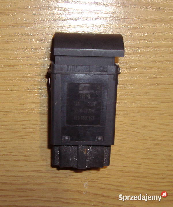 VW SEAT IBIZA II WŁĄCZNIK OGRZEWANIA SZYBY TYŁ Katowice