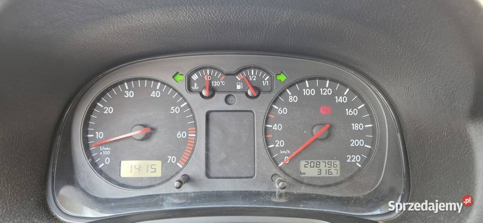 VW GOLF 4 HATCHBACK 1400 BENZYNA manualna Głogów