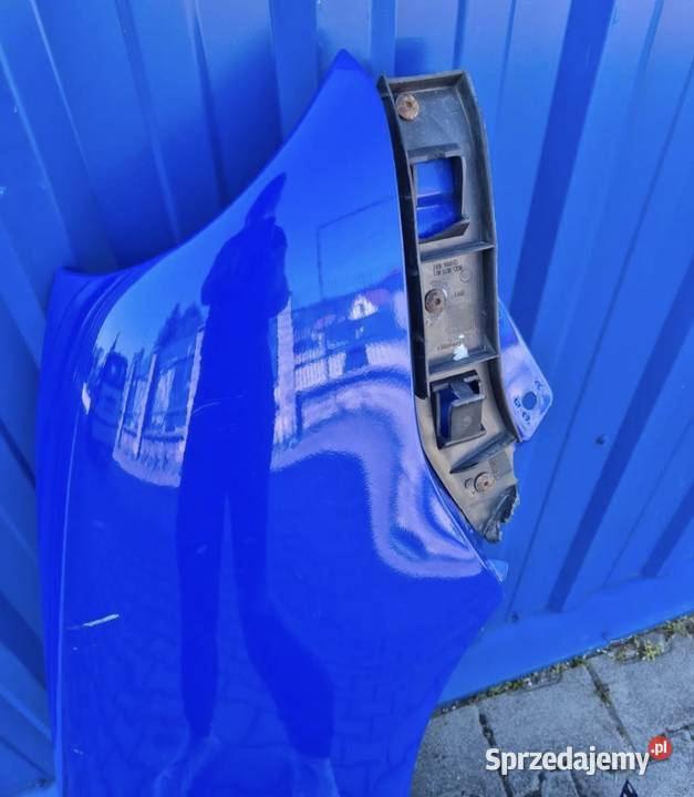 BŁOTNIK PRZÓD PRAWY VW POLO IV 4 OKULAR osobowe Błotniki Działoszyce