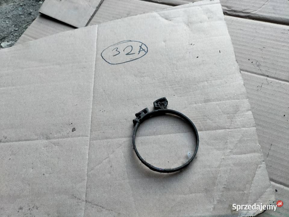 AUDI 80B4 80 B4 UCHWYT MOCOWANIE PRZEWODU Kamień-Kolonia