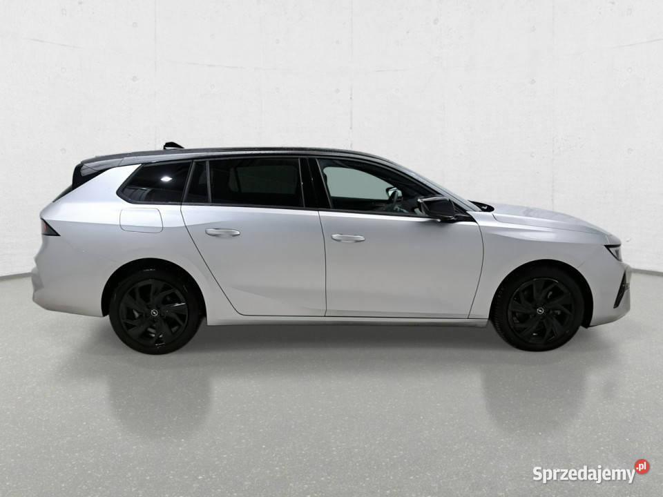 Opel Astra L 2021 srebrny Komorniki