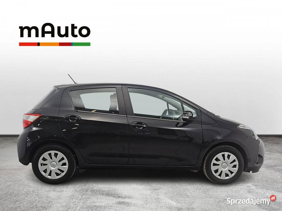 Toyota Yaris 15 Active Z Polskiego Salonu mazowieckie