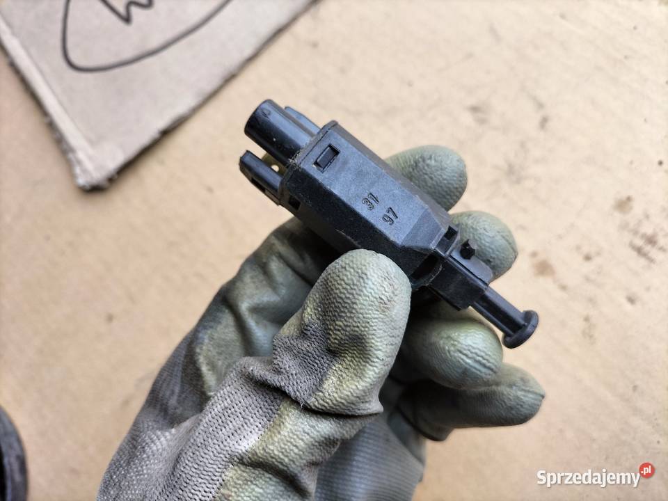 VW VENTO GOLF 3 191945515A CZUJNIK ŚWIATŁA STOPU Kamień-Kolonia sprzedam