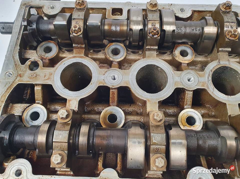 GŁOWICA CYLINDRÓW Opel Vectra C 18 16V 55568363 lubelskie