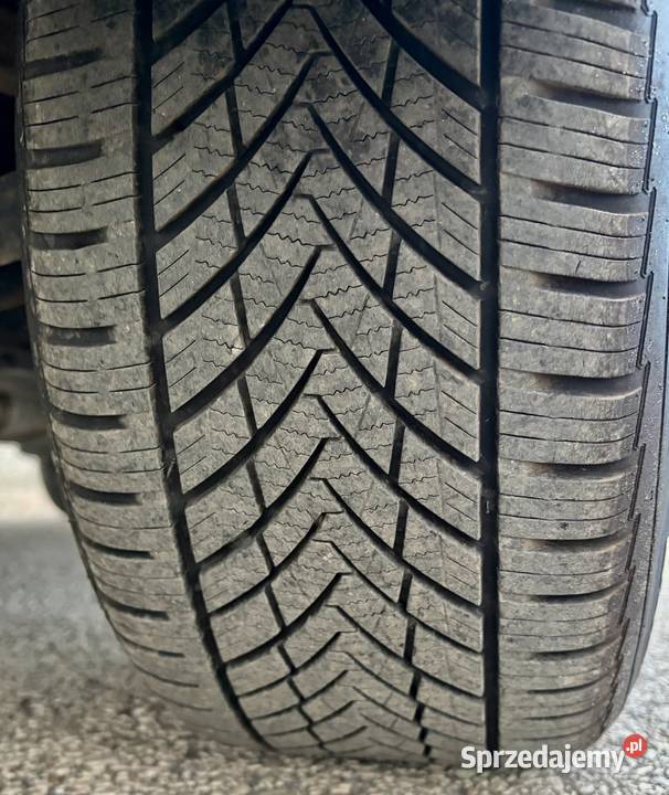 SUBARU Outback niski przebieg 183 Wyposażenie