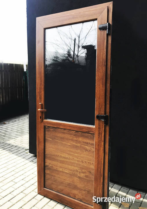 DRZWI PCV w kolorze złoty dąb szyba panel PCV Rędziny