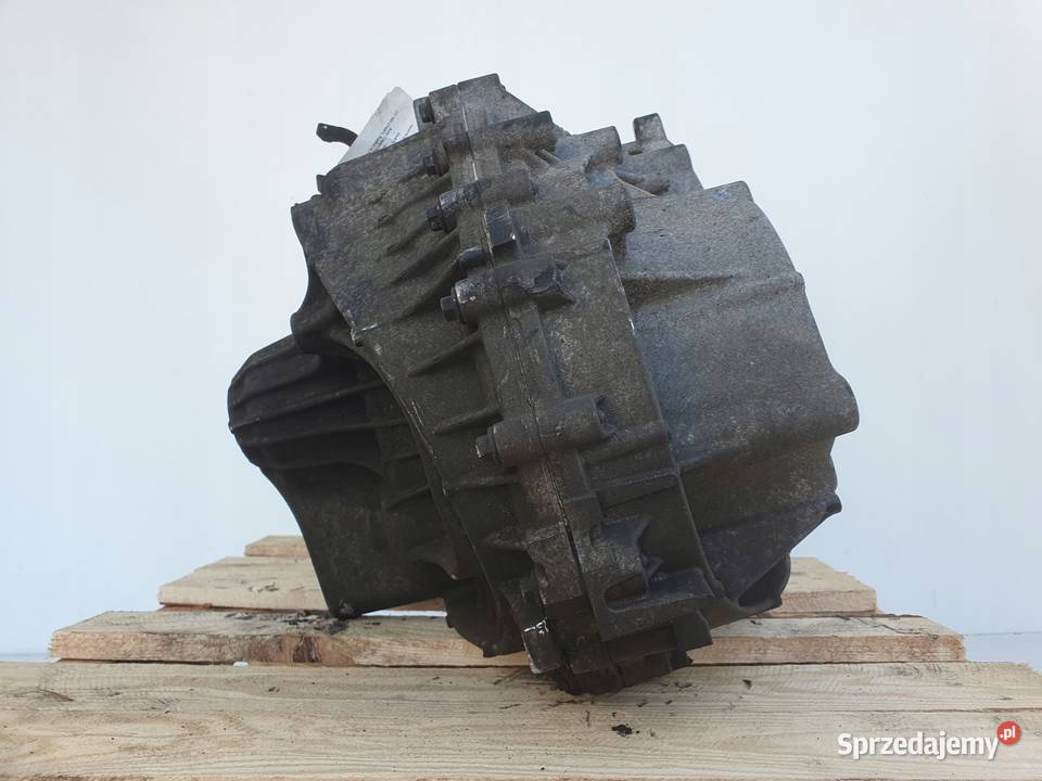 Volvo V70 III S80 II 25 T turbo SKRZYNIA BIEGÓW osobowe Janów