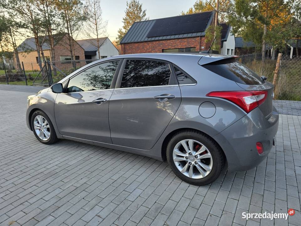 Hyundai i30 II Premium Navi Kamera 1600cm3