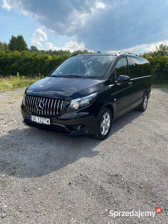 Transfery lotniskowe przewóz osób transport osób Taxi i przewozy osobowe