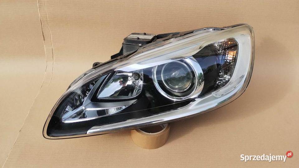 Lampa Lewa Bi Xenon Dynamic Skrętna Volvo V60 sprzedam