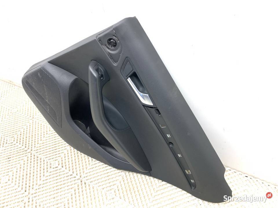 BOCZEK DRZWI PRAWY TYŁ AUDI Q5 8R 8R0867306 SUV osobowe