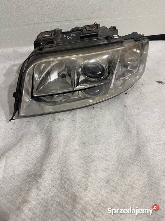 Lampa lewy przód Audi A6 C5 Jasienica