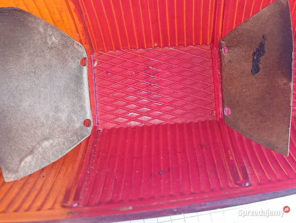 Wartburg 311 klosz lampy tylnej chyba kombi nie osobowe Lampy tylne Wrocław