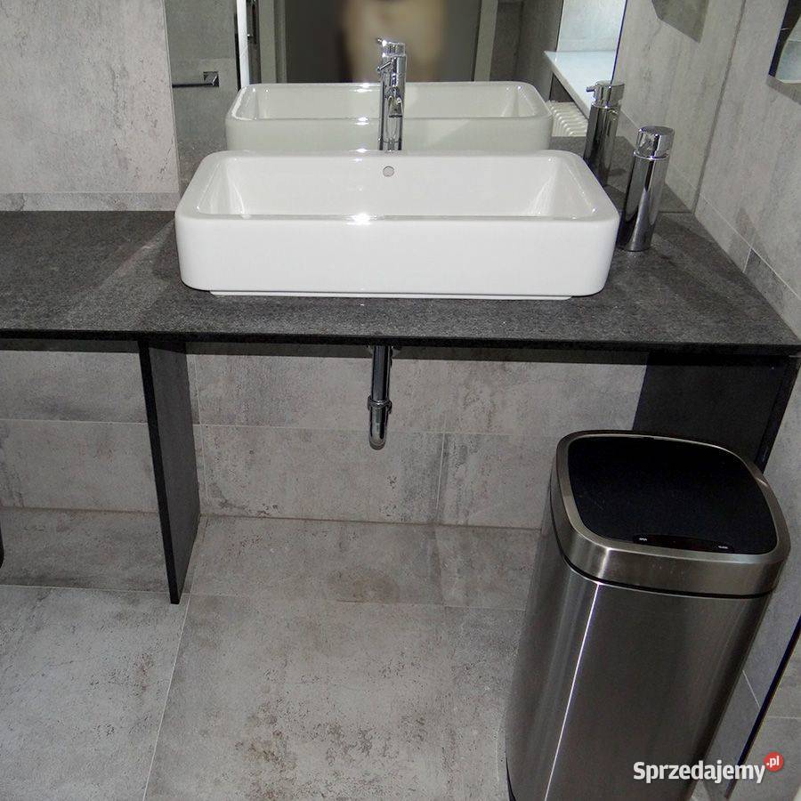 Płytki Granit G684 Black Pearl płomieniowany pomorskie