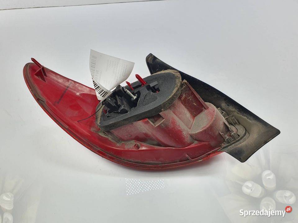 LAMPA PRAWA TYŁ PEUGEOT 206 Pozostałe kujawsko-pomorskie Lipno