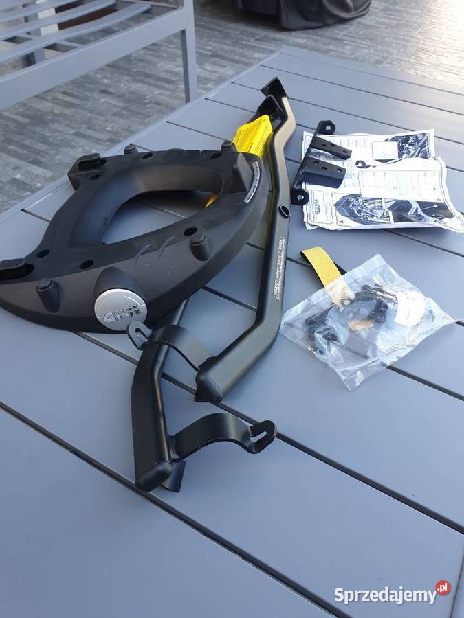 Stelaż kufra centralnego Yamaha xj6 GIVI