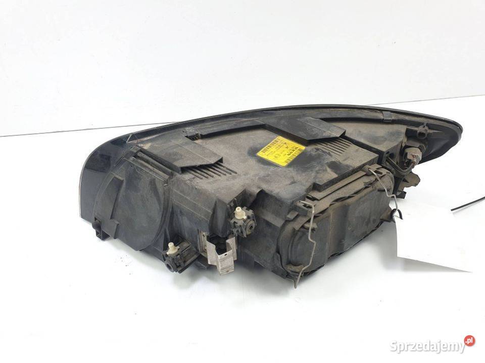 LAMPA PRAWA PRZÓD VOLVO V50 30678913 Lipno