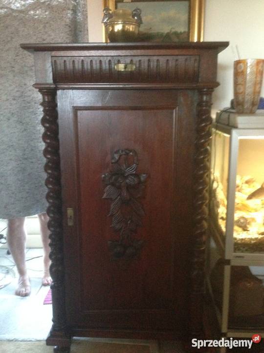 sprzedam rzezbione komody Stargard Szczeciński