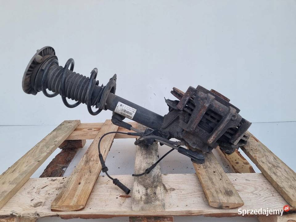 BMW F30 20 D PRAWY PRZEDNI AMORTYZATOR Piasta osobowe Rudka