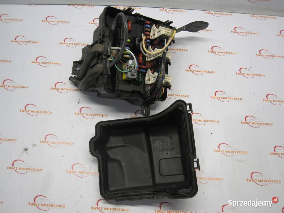 CITROEN C3 II 14 HDI 12r skrzynka bezpieczników sprzedam