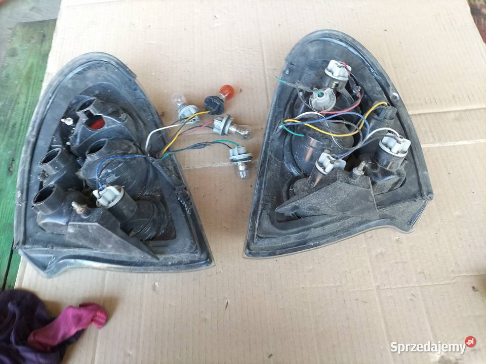 Opel Tigra LAMPY TYŁ PRAWA LEWA Kamień-Kolonia sprzedam