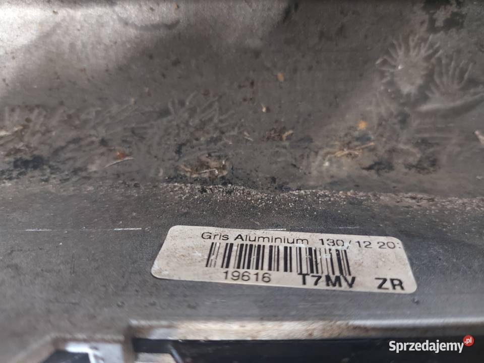 PEUGEOT 308 I LIFT 11r zderzak przód 9674576177