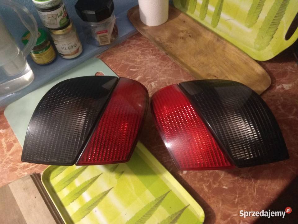 lampy tylne 406 kombi karoseryjne sprzedam