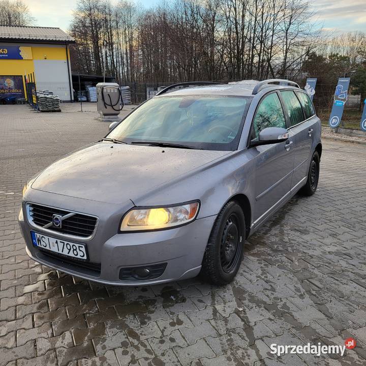 Volvo v50 20 D 136 2007 Rok produkcji 2007 Sarnaki