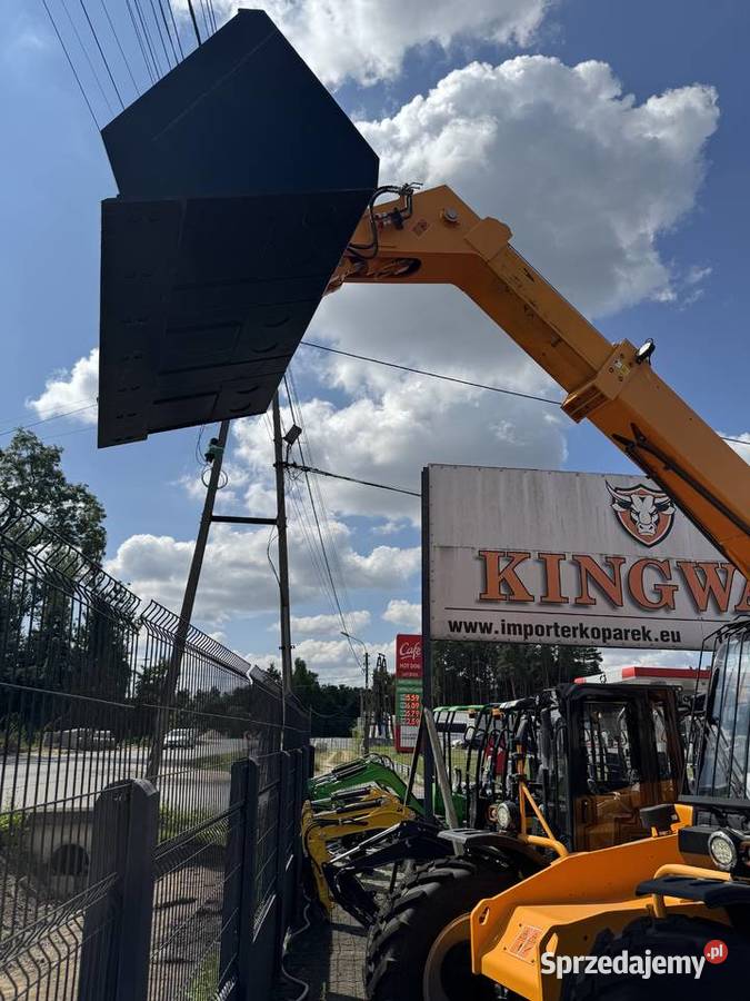 Ładowarka teleskopowa Yanmar silnik udźwig 3000 nie sprzedam