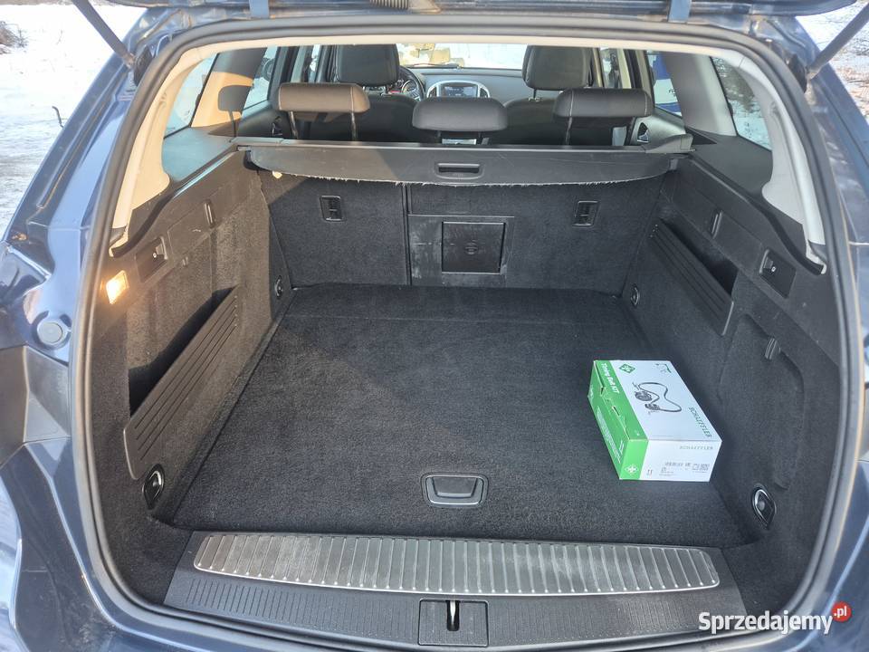 Opel Astra Sports Tourer 16T 180 Nowy rozrząd i Skierniewice sprzedam