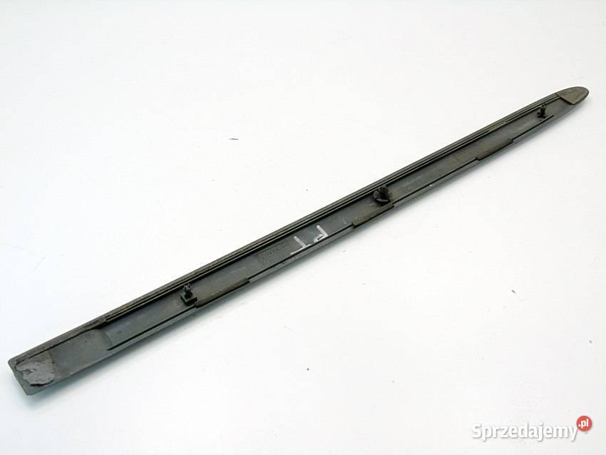 LISTWA DRZWI PRAWY TYŁ NISSAN ALMERA TINO 2002 osobowe Sosnowiec