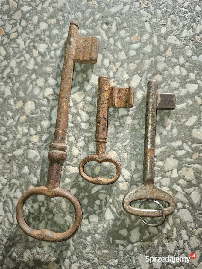 Klucze do starych zamków różne Wrocław