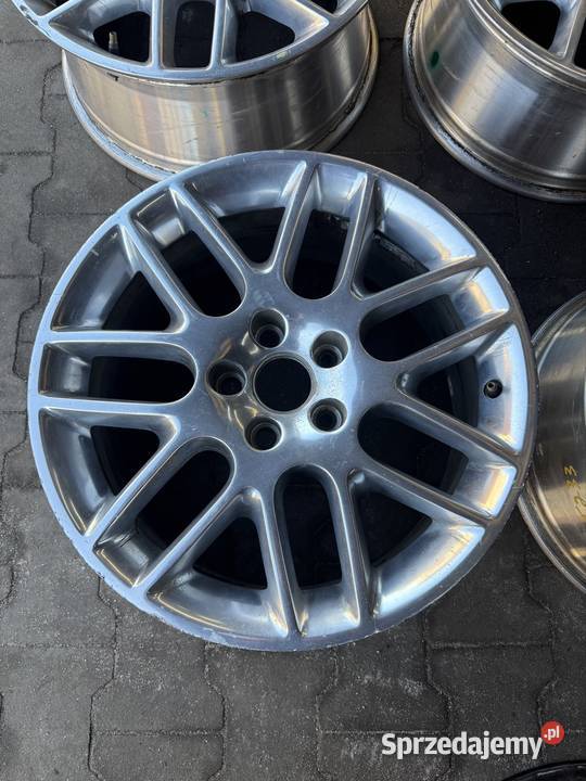 Felga Felgi Ford Mustang 5x1143 ET44 8J 18 Pony Kłobuck