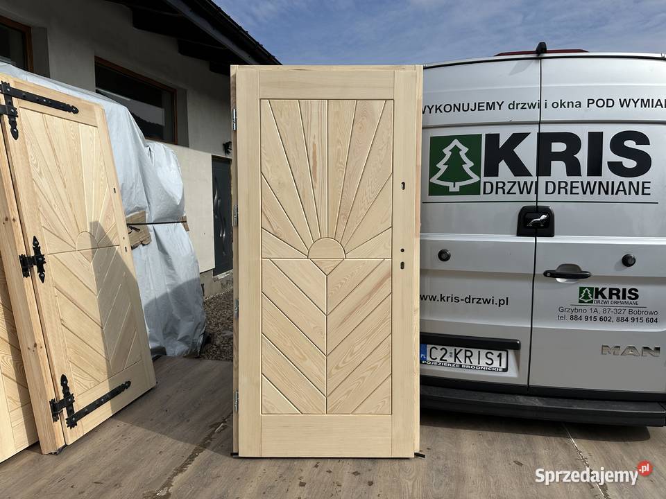 Drzwi wejściowe zewnętrzne RĘKI LITE DREWNIANE Grzybno
