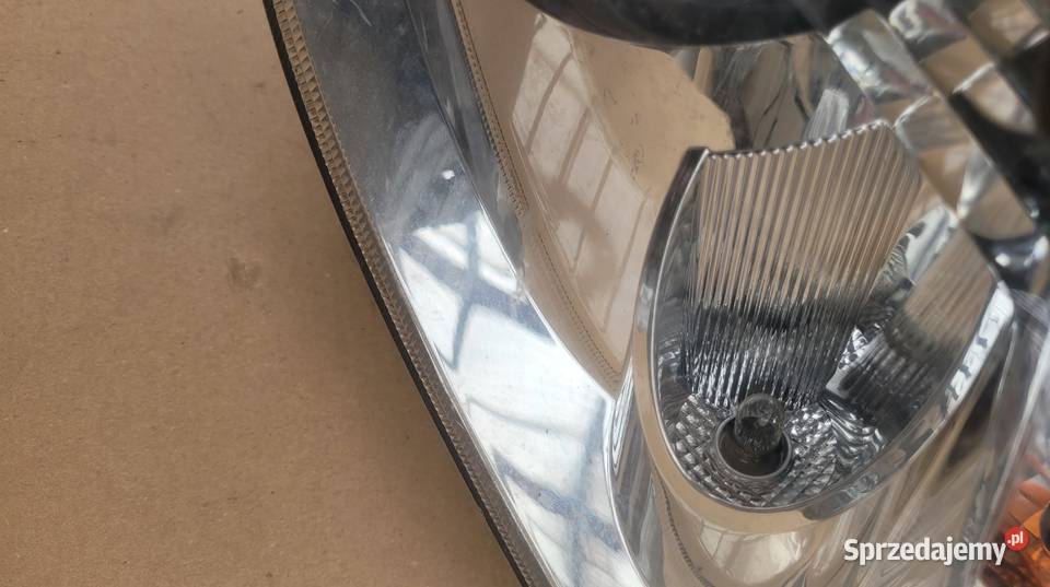 MERCEDES SPRINTER W906 LAMPA LEWA REFLEKTOR LEWY osobowe śląskie Ruda Śląska