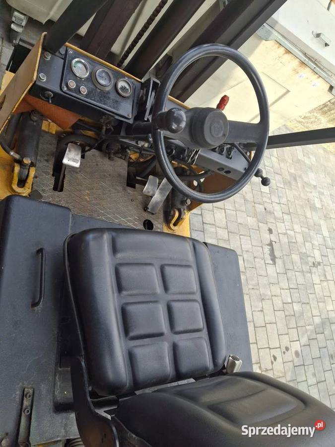 Bułgar wózek widłowy Perkins 3p stan Łącko sprzedam